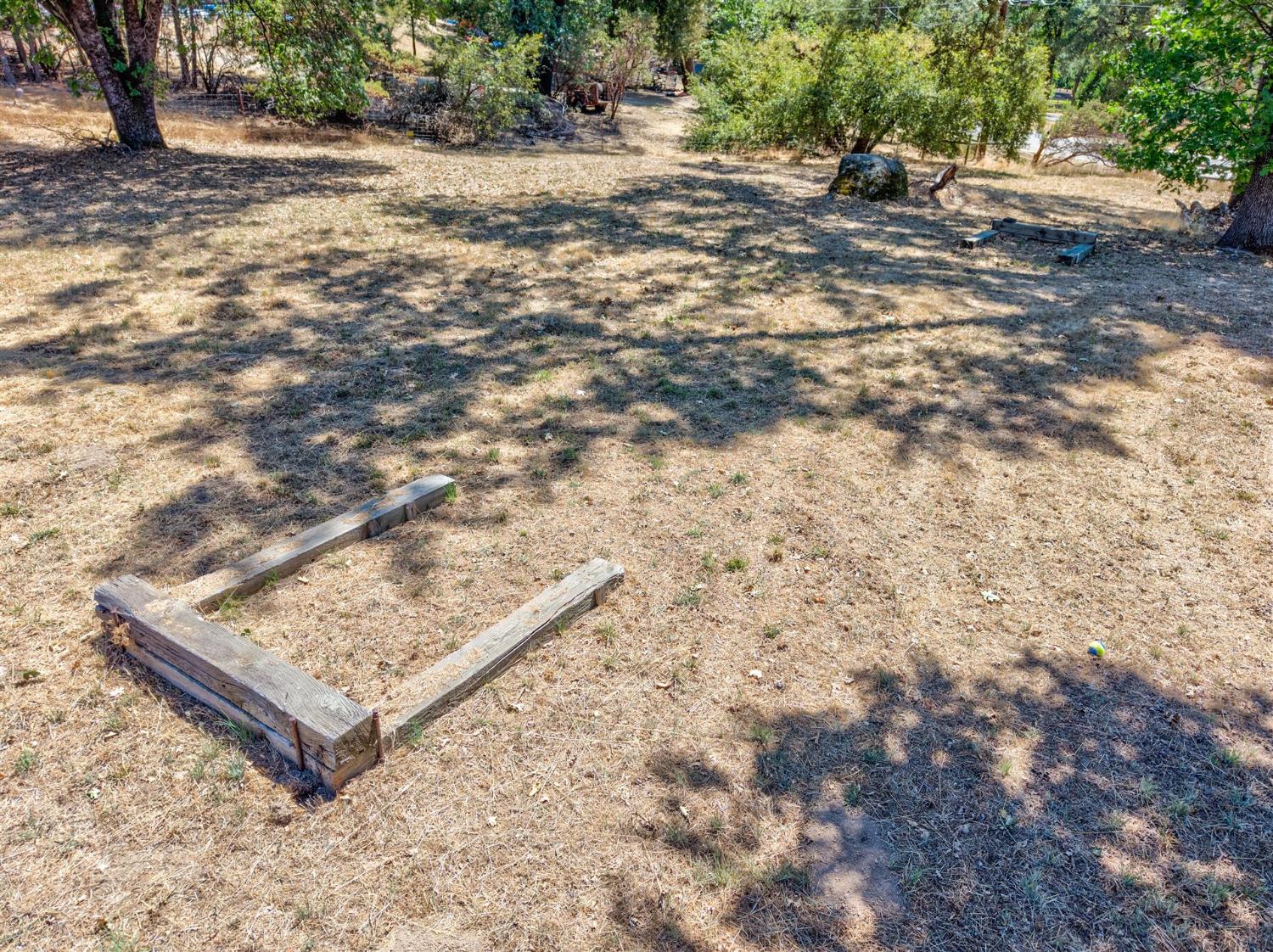 38209 Wortham Rd, Oakhurst, CA 93644