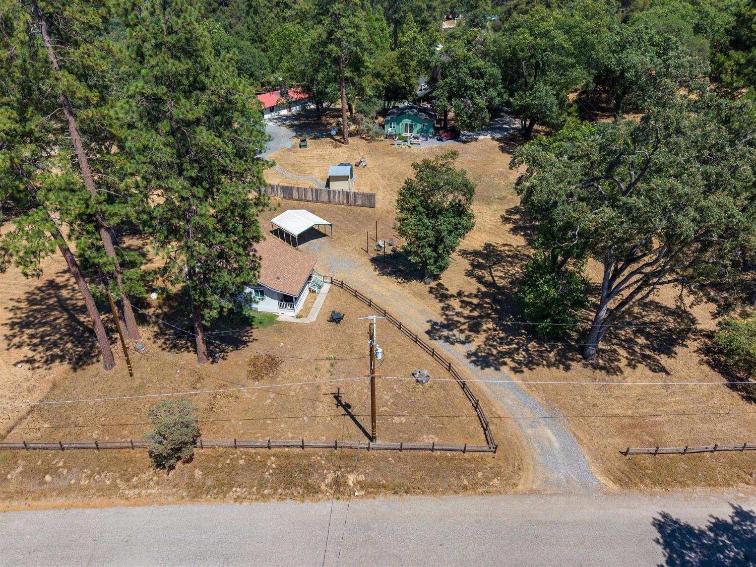38209 Wortham Rd, Oakhurst, CA 93644