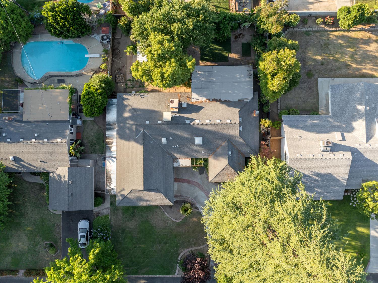 436 W Twain Ave, Fresno, CA 93704