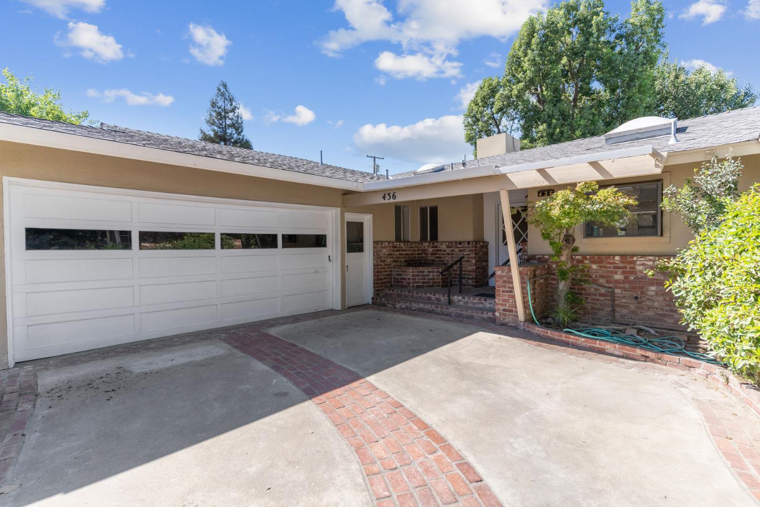 436 W Twain Ave, Fresno, CA 93704