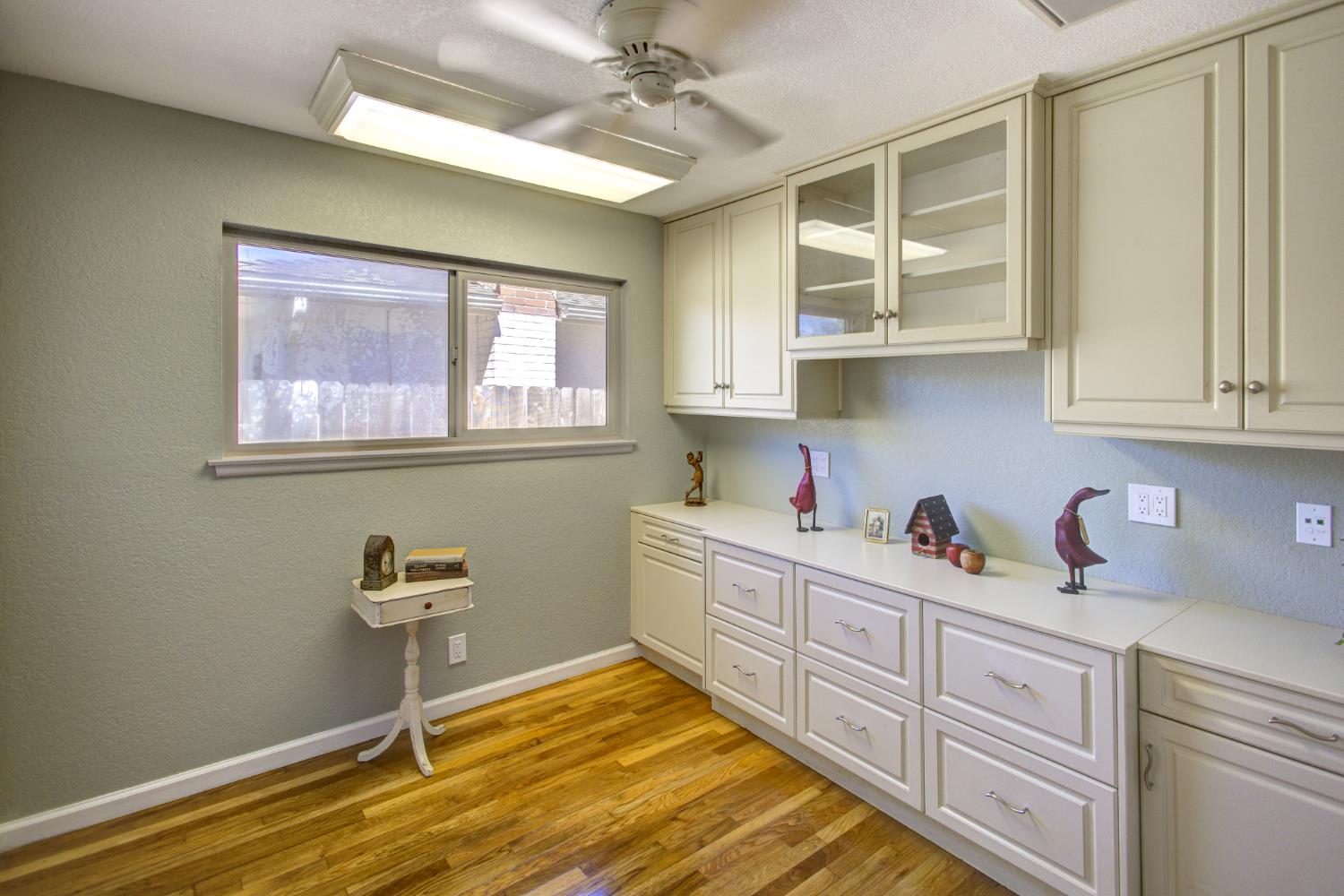 514 W San Gabriel Ave, Clovis, CA 93612