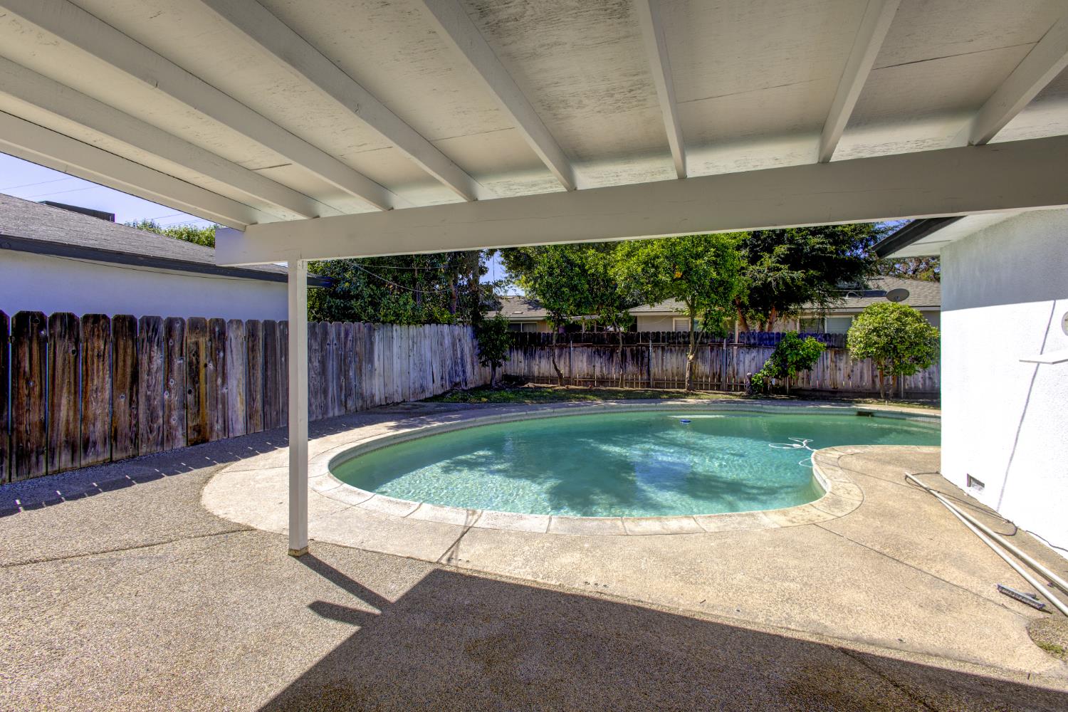 514 W San Gabriel Ave, Clovis, CA 93612