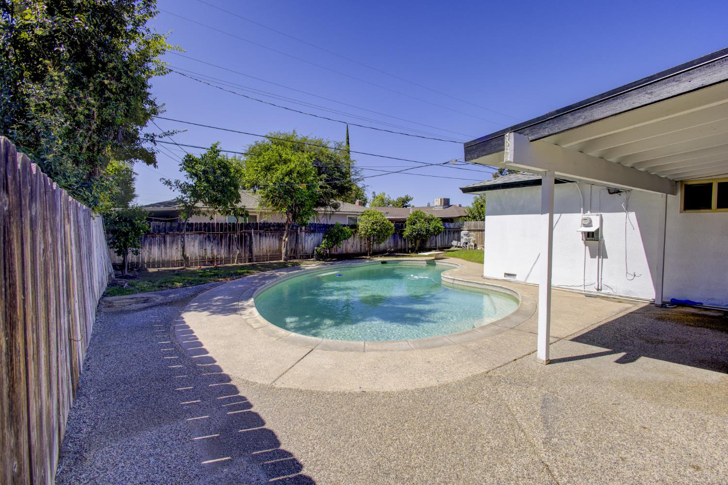 514 W San Gabriel Ave, Clovis, CA 93612