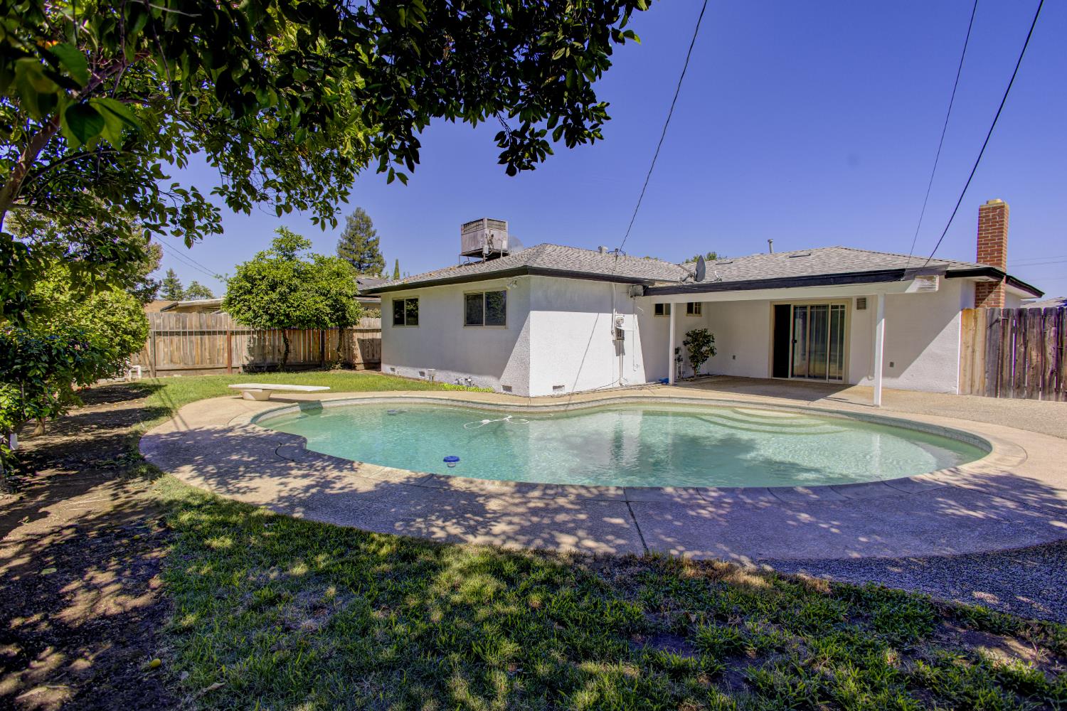 514 W San Gabriel Ave, Clovis, CA 93612