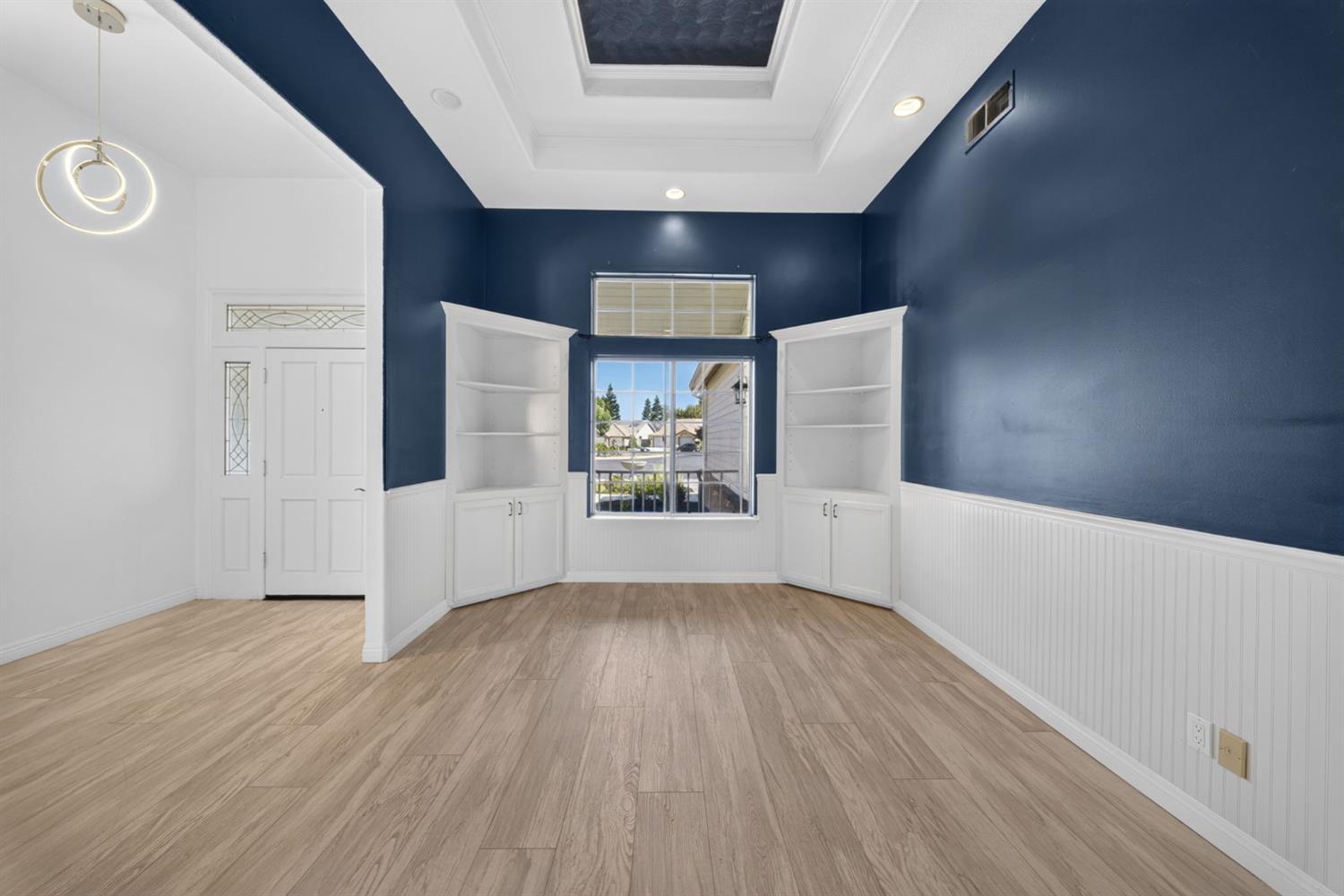 602 Fallbrook Ave, Clovis, CA 93611