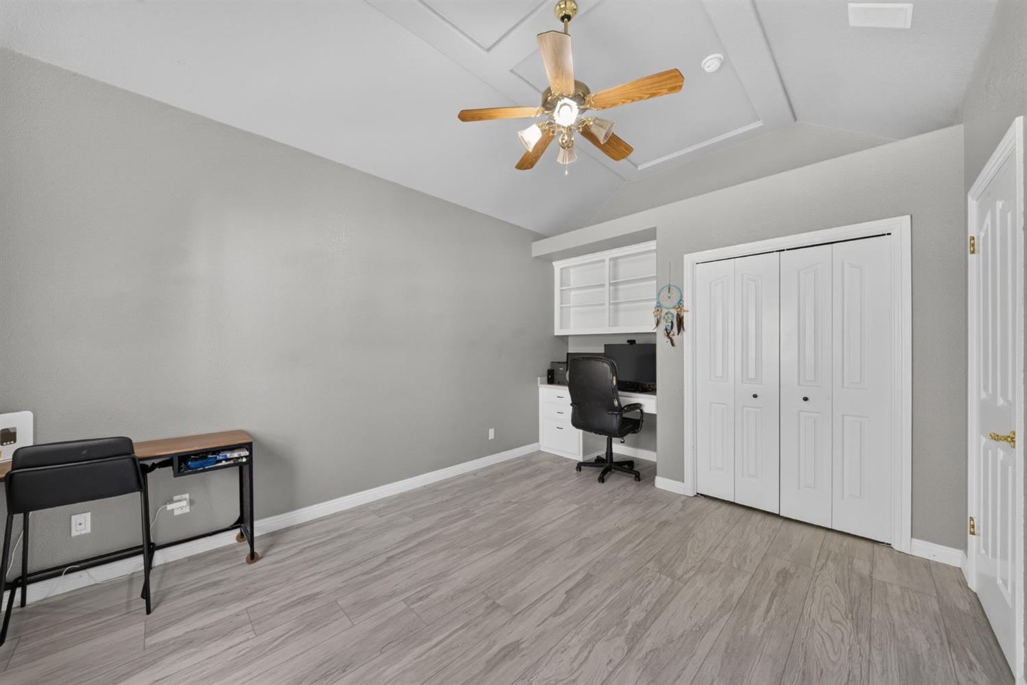 602 Fallbrook Ave, Clovis, CA 93611