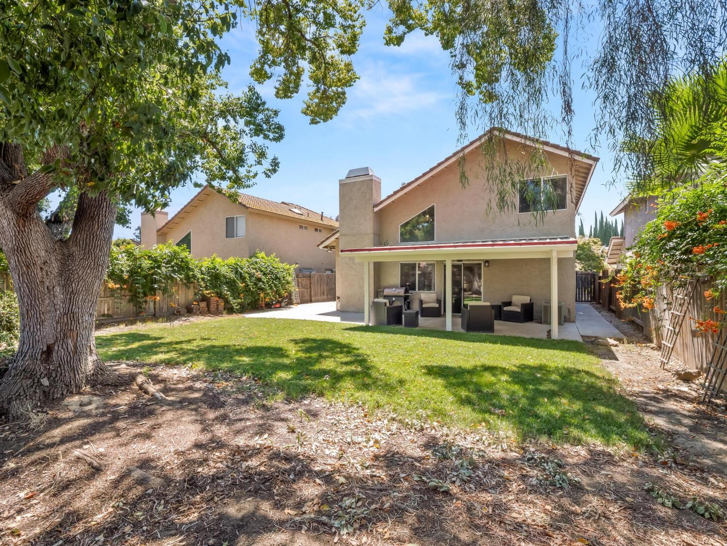 7740 N 8Th St, Fresno, CA 93720