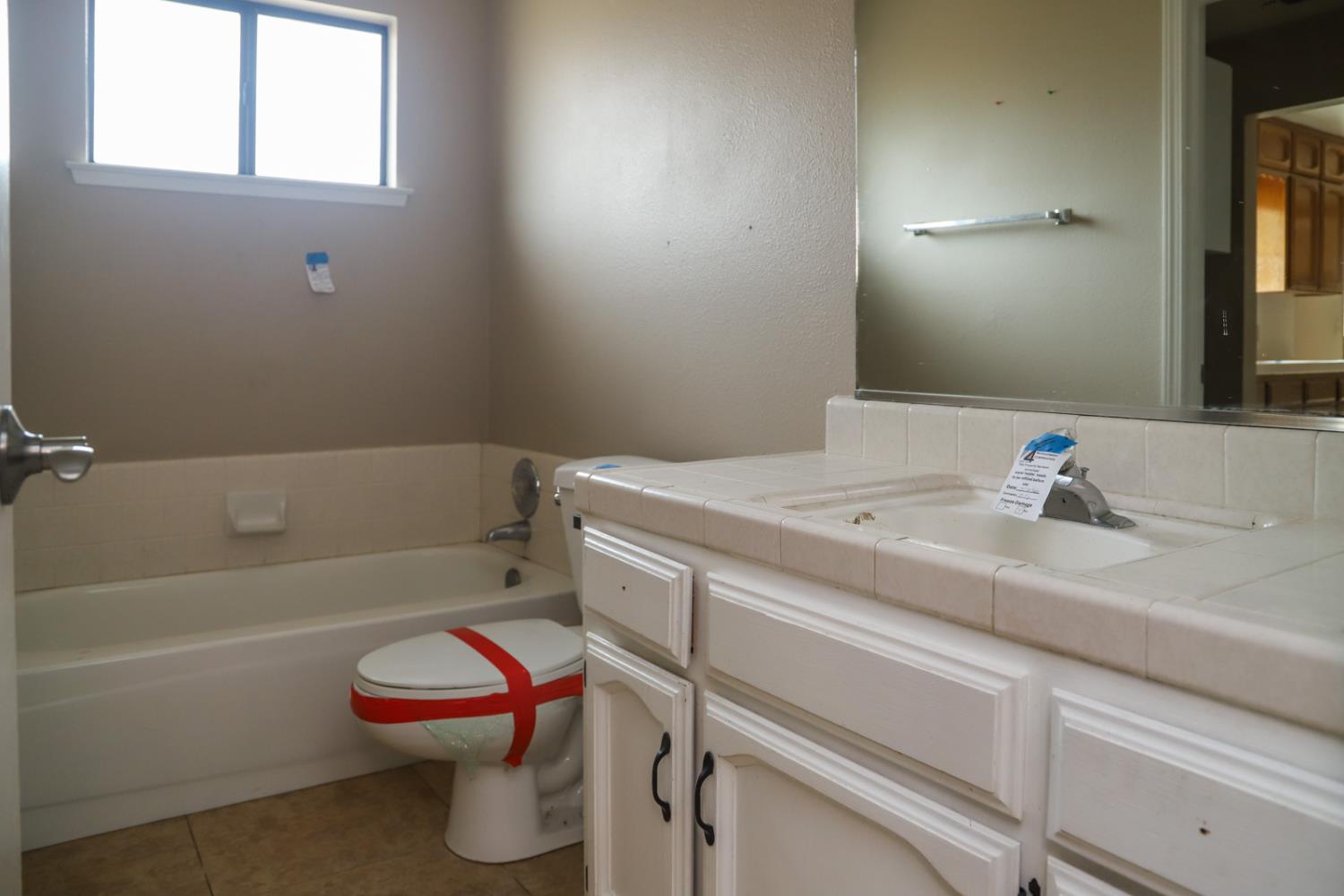 39503 S Lilley Way, Coarsegold, CA 93614