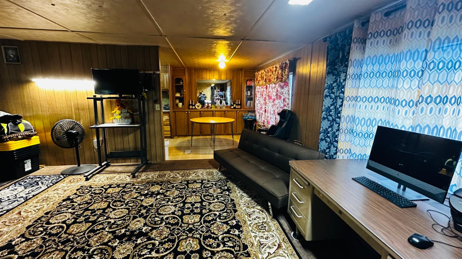 70 N Oak Ave, Hayfork, CA 96041