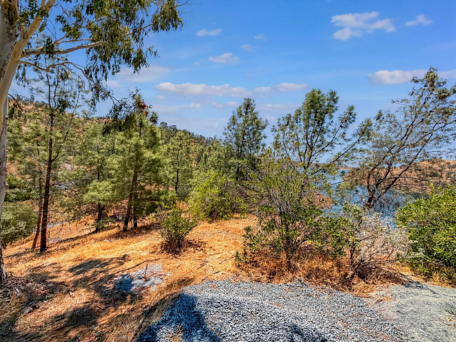 27990 Sky Harbour Rd, Friant, CA 93626