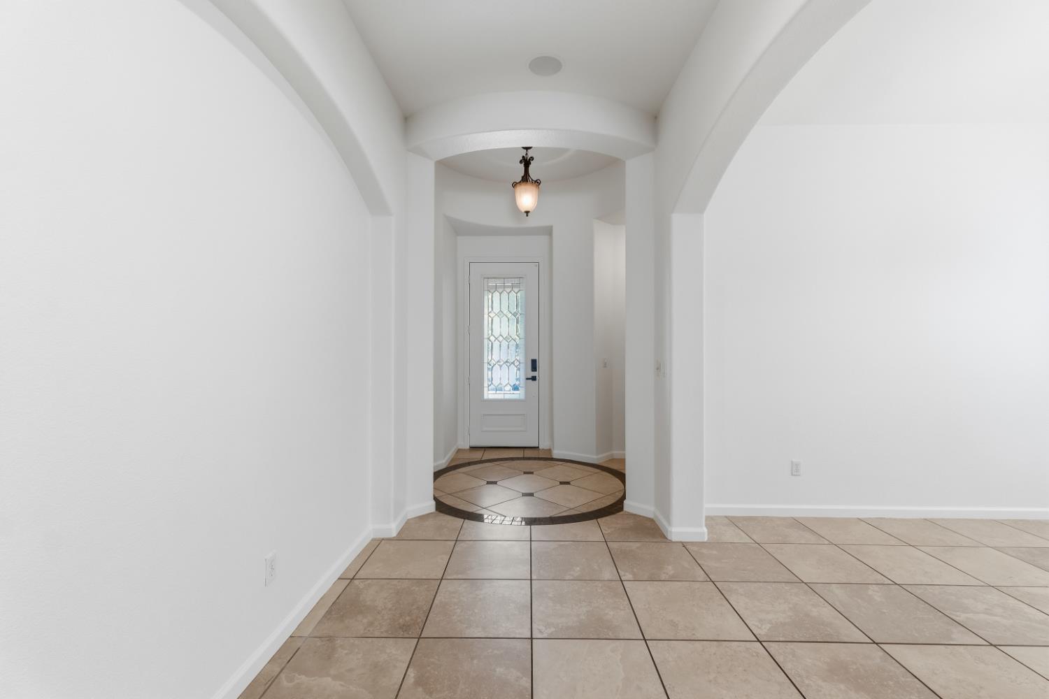 3325 W Stewart Ave, Visalia, CA 93291