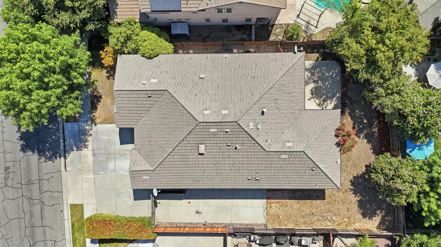 3325 W Stewart Ave, Visalia, CA 93291
