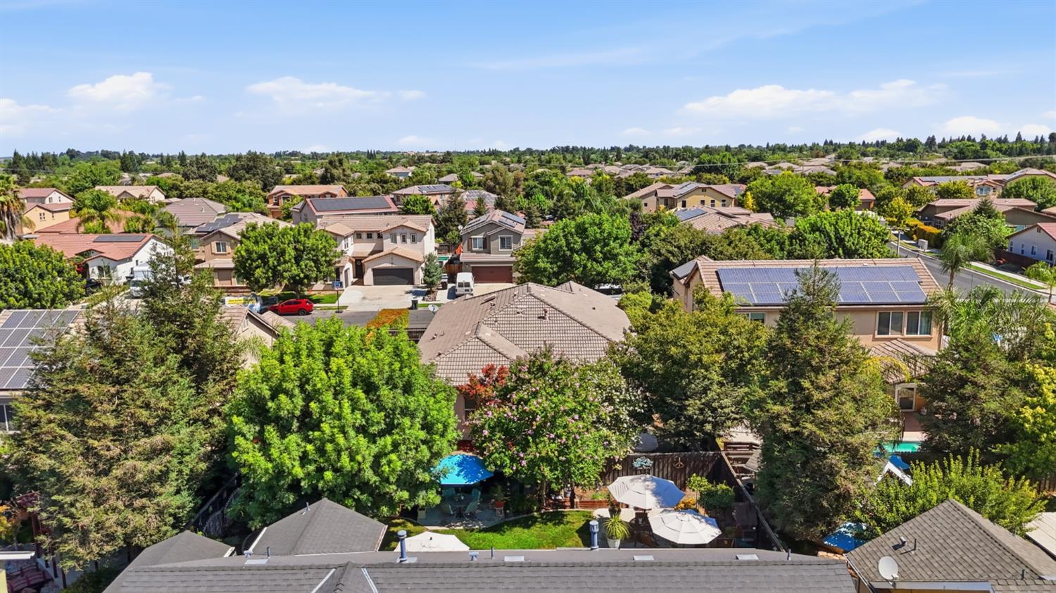 3325 W Stewart Ave, Visalia, CA 93291