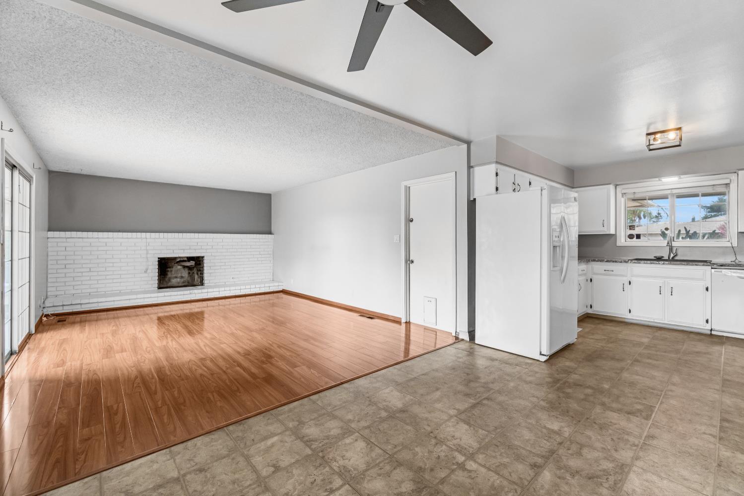 516 E Magill Ave, Fresno, CA 93710