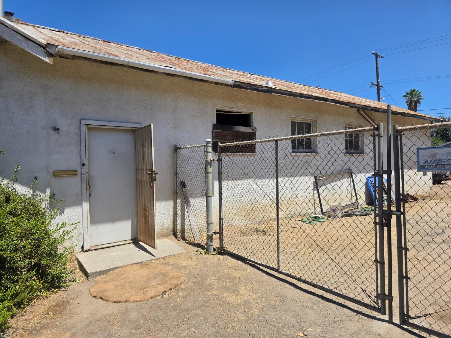 126 N Roosevelt Ave, Fresno, CA 93701