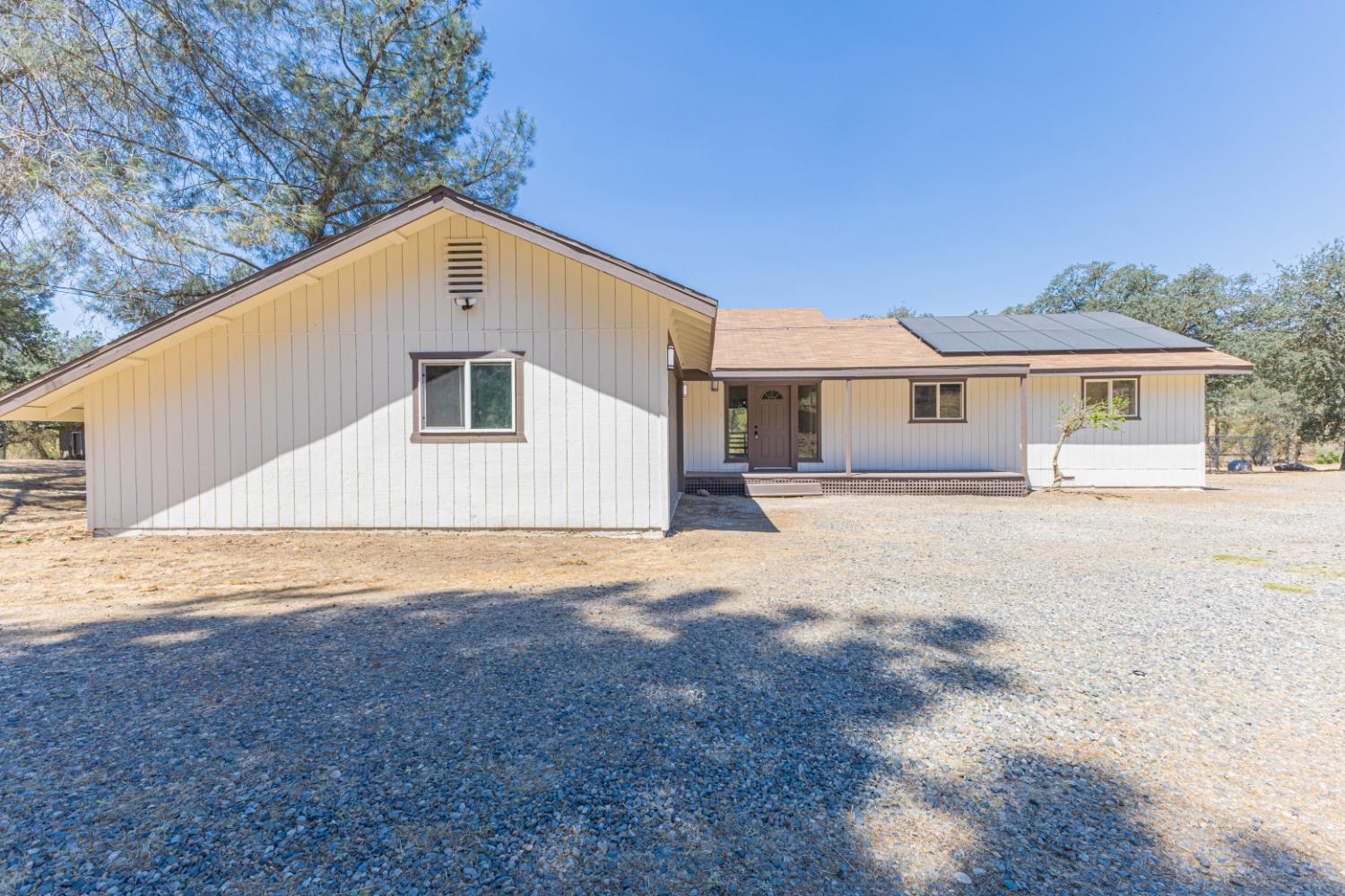 29616 Glacier Ct, Coarsegold, CA 93614