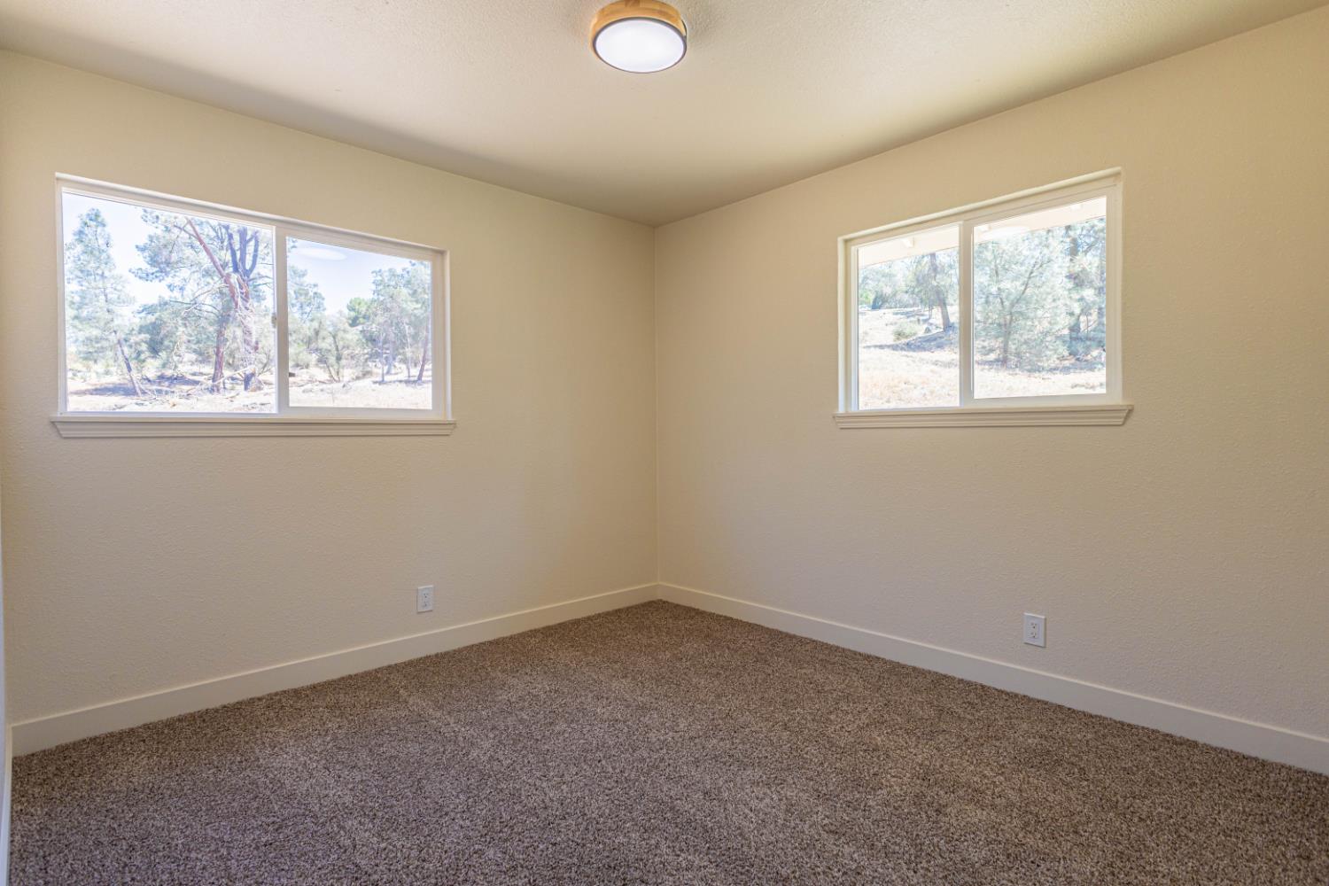 29616 Glacier Ct, Coarsegold, CA 93614