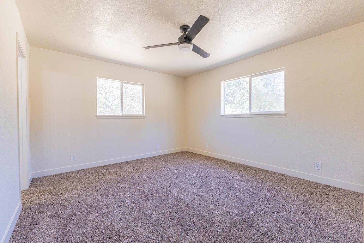29616 Glacier Ct, Coarsegold, CA 93614