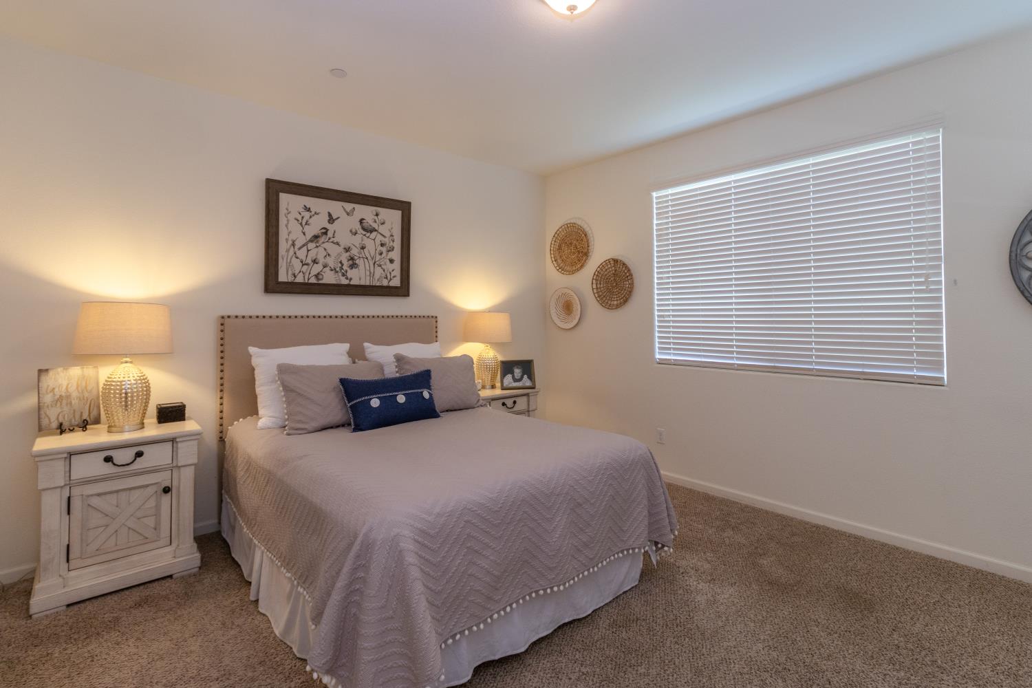 3971 Saginaw Ave, Clovis, CA 93619