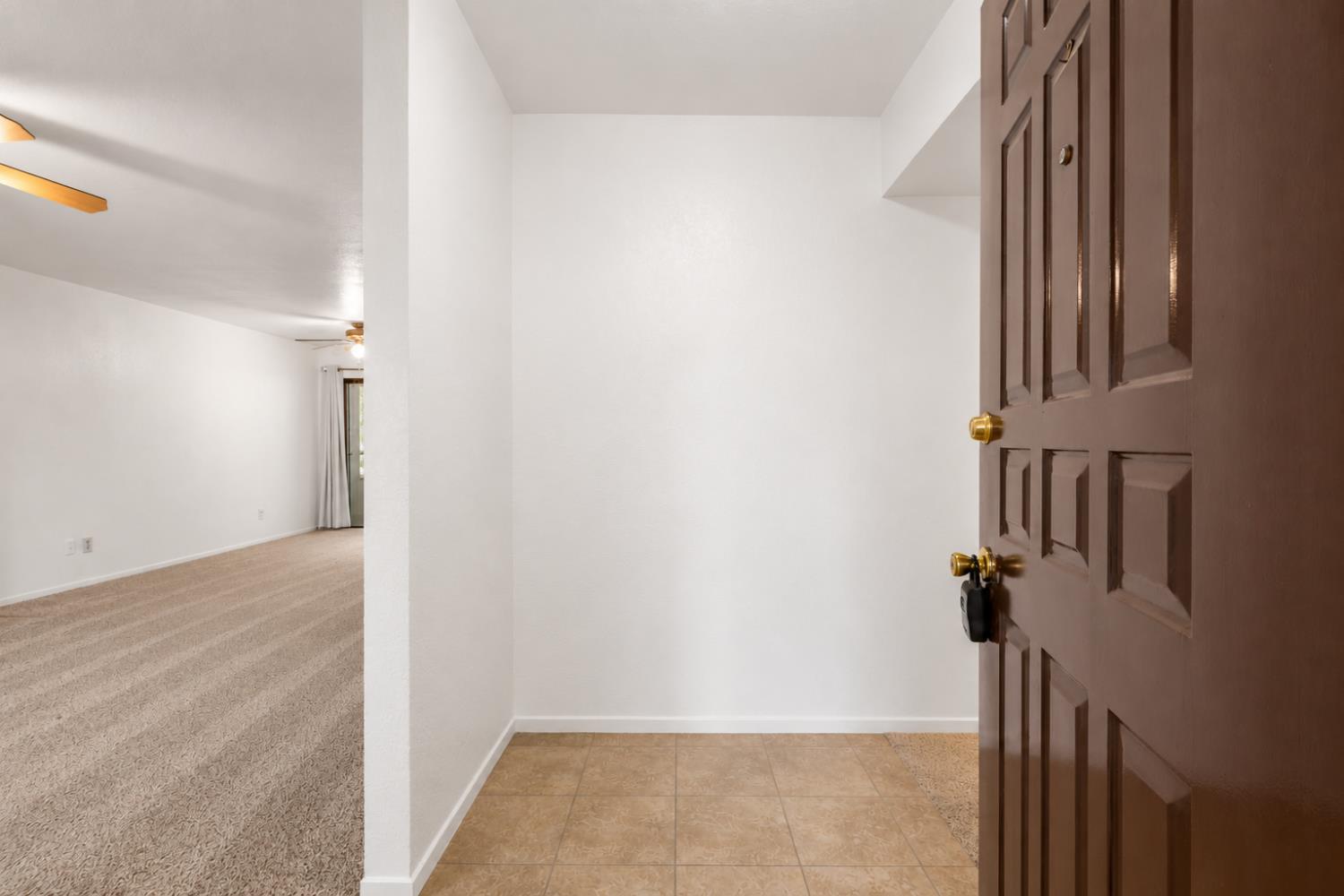 1739 W Santa Ana Ave, Fresno, CA 93705