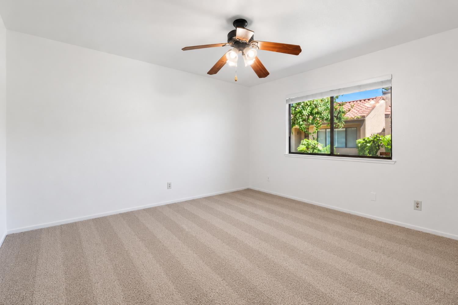 1739 W Santa Ana Ave, Fresno, CA 93705