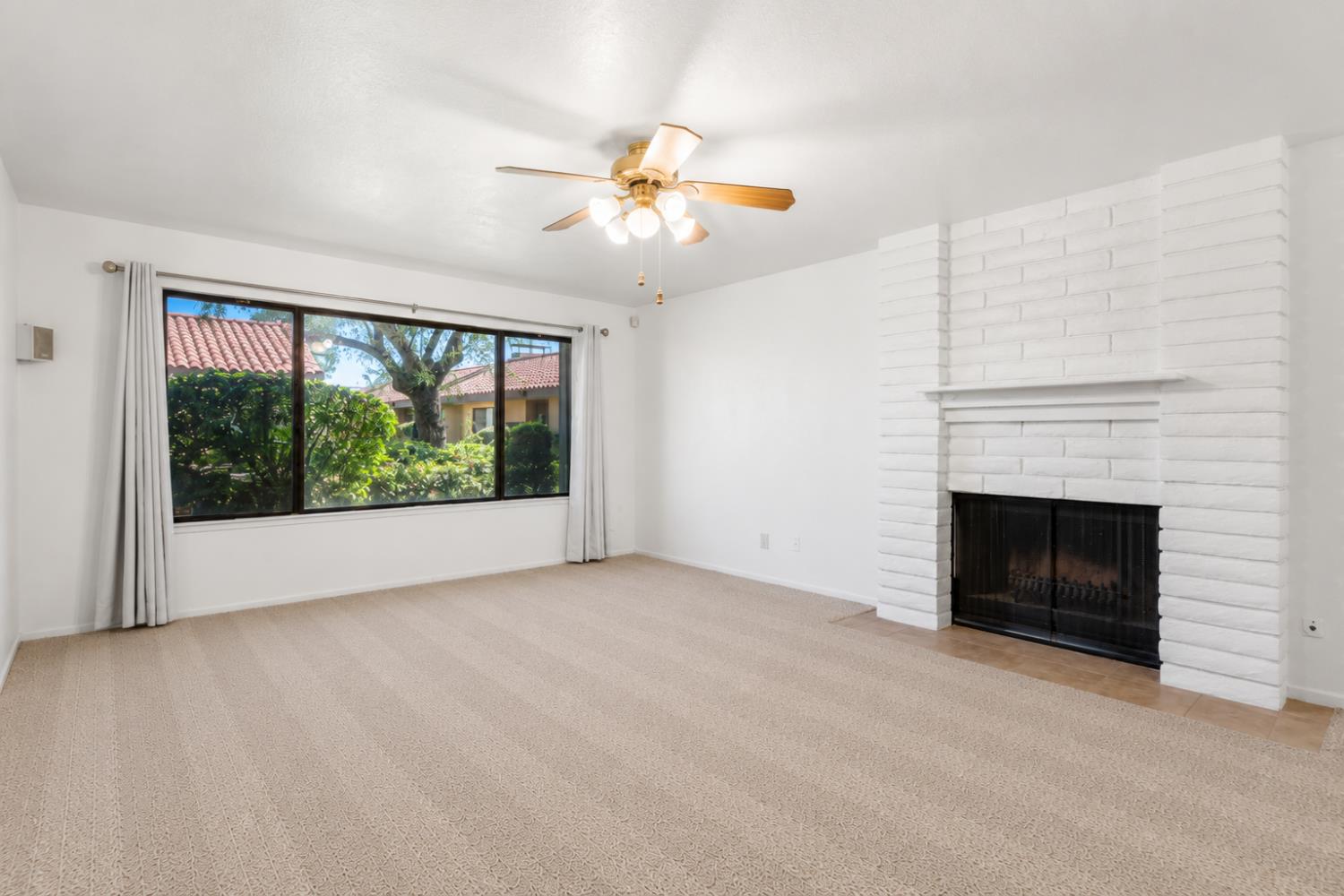 1739 W Santa Ana Ave, Fresno, CA 93705