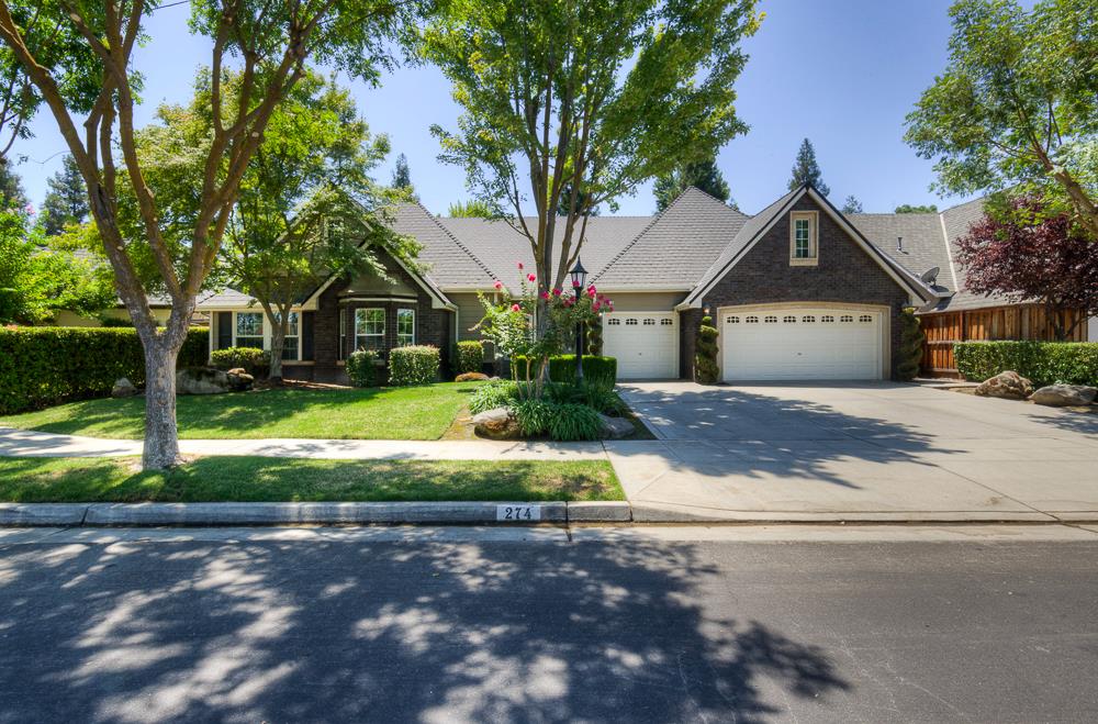 274 W Lester Ave, Clovis, CA 93619