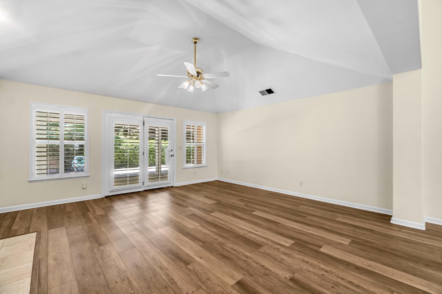 3003 W Wellington Ln, Fresno, CA 93711