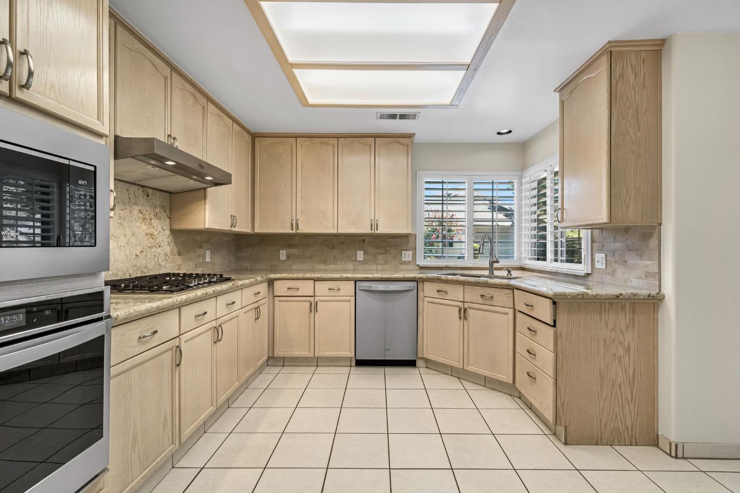 3003 W Wellington Ln, Fresno, CA 93711