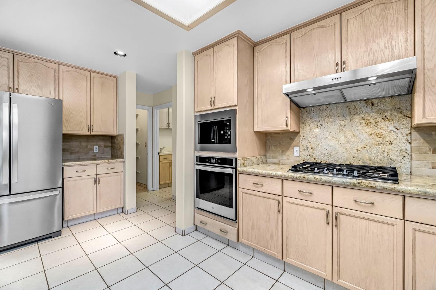 3003 W Wellington Ln, Fresno, CA 93711