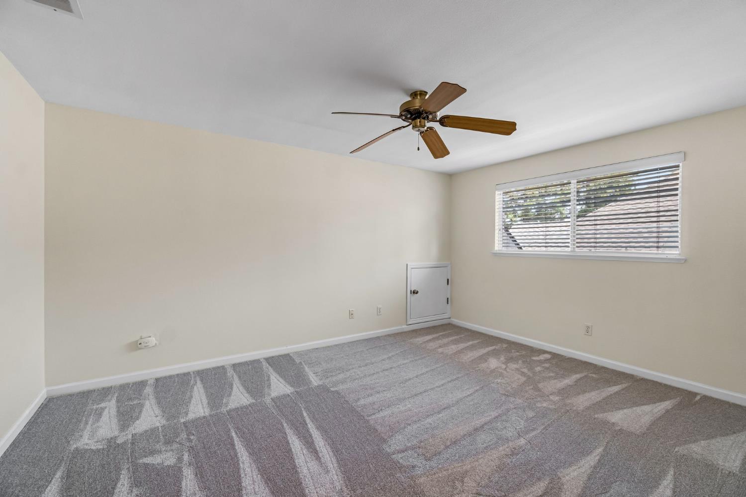 3003 W Wellington Ln, Fresno, CA 93711