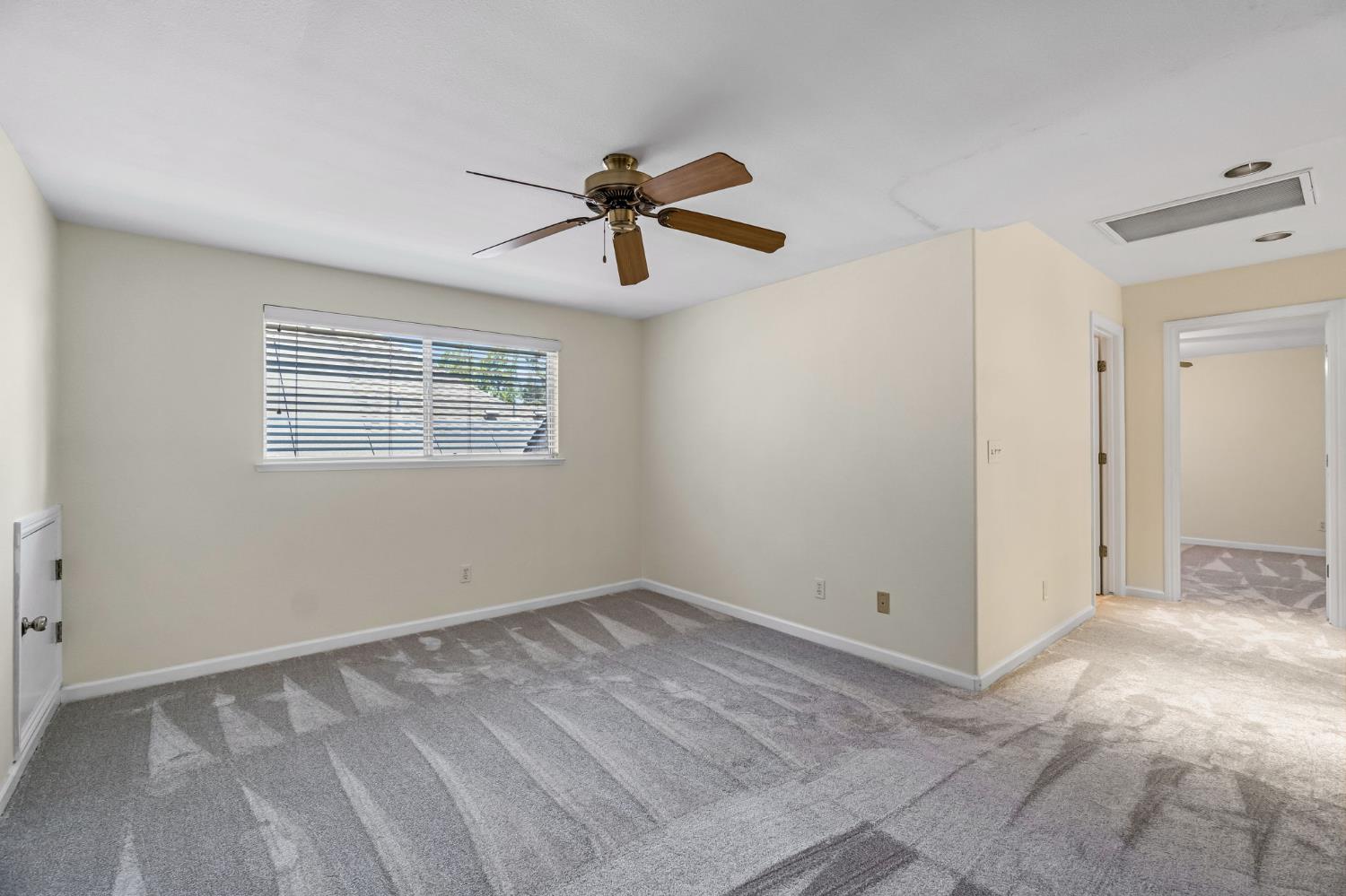 3003 W Wellington Ln, Fresno, CA 93711
