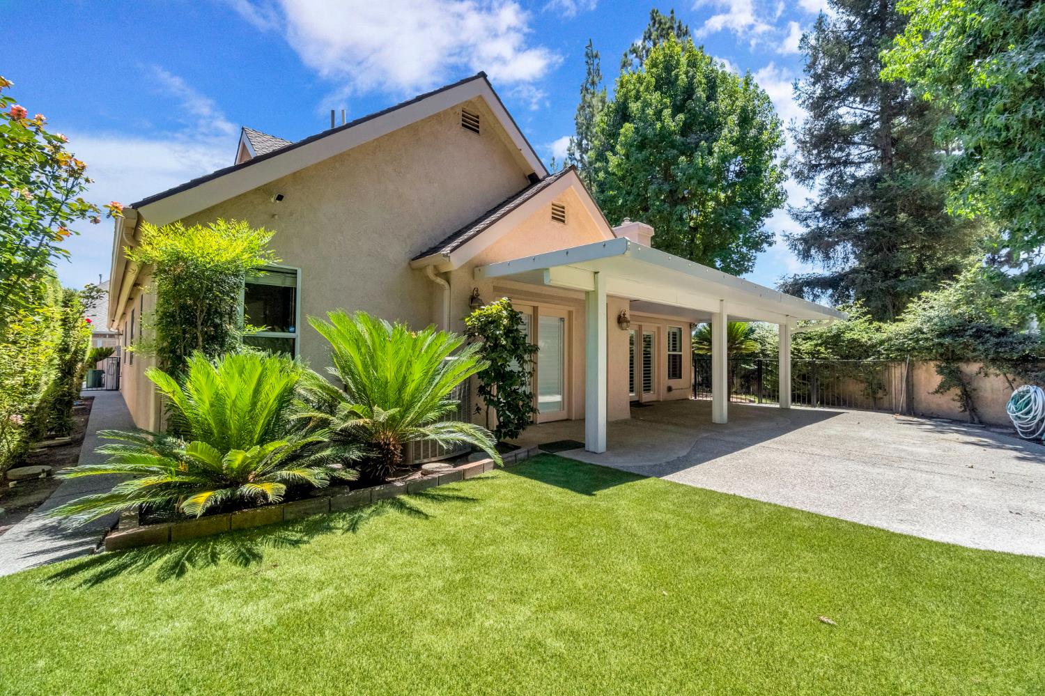 3003 W Wellington Ln, Fresno, CA 93711
