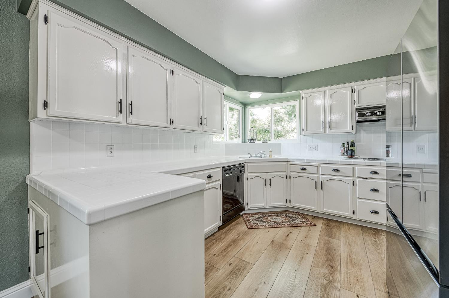 3333 E Ellery Ave, Fresno, CA 93710
