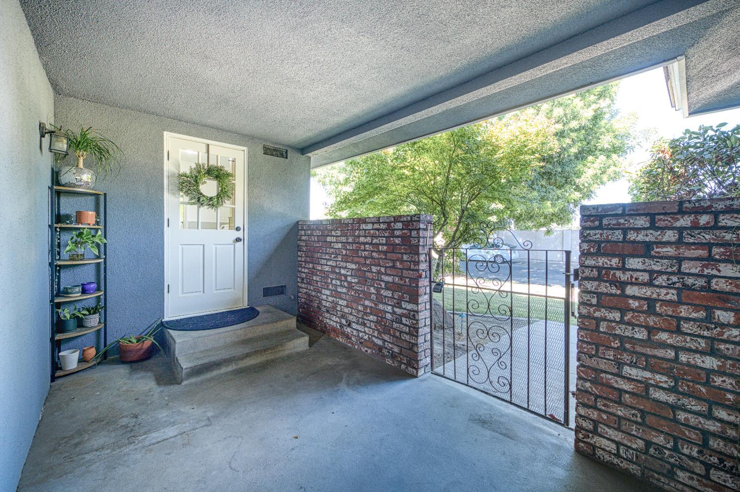 3333 E Ellery Ave, Fresno, CA 93710