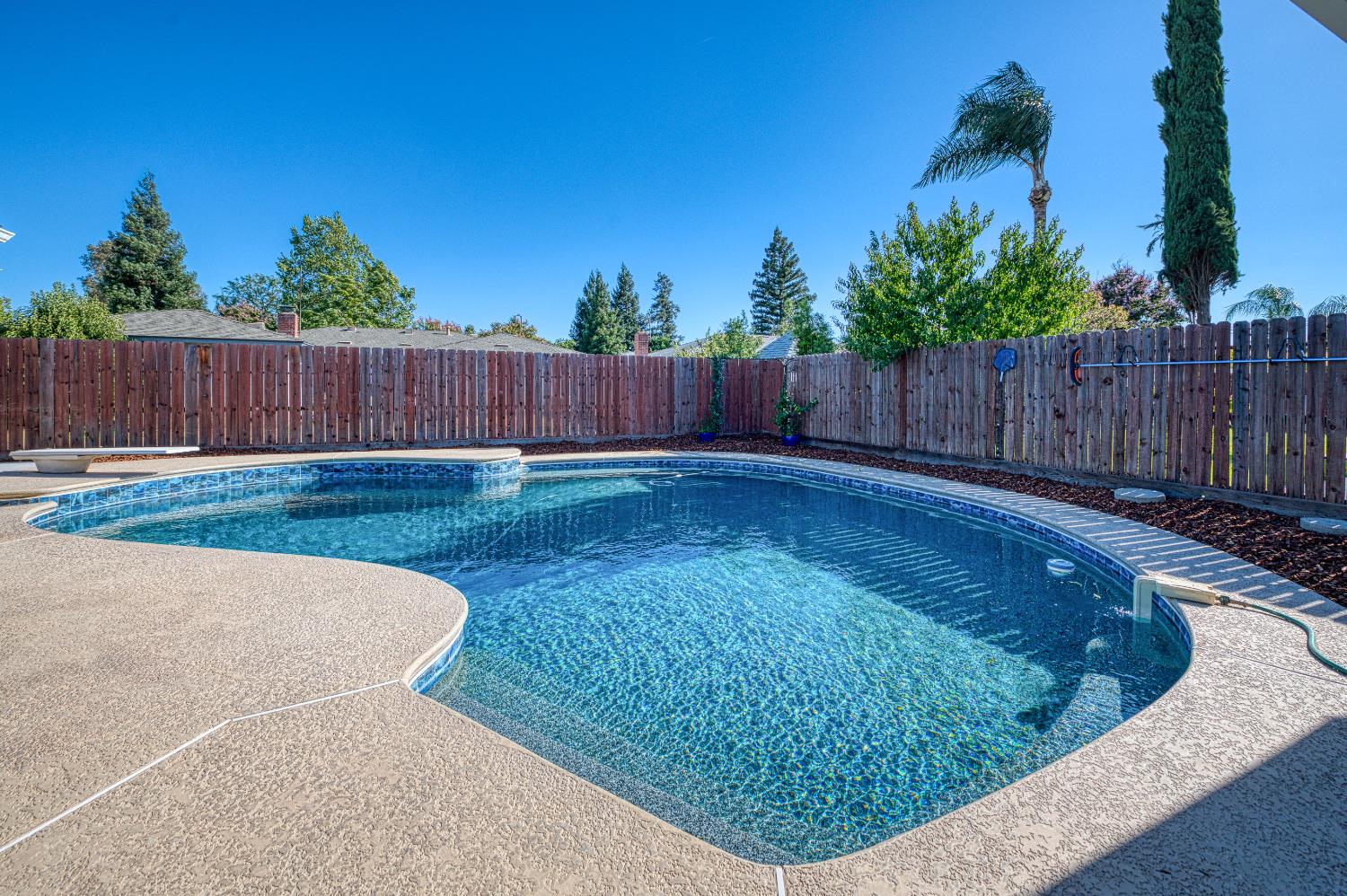 3333 E Ellery Ave, Fresno, CA 93710
