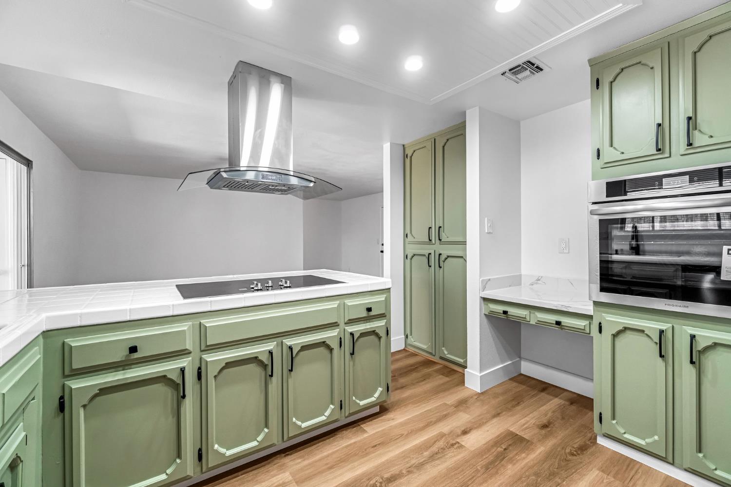 3234 Palo Alto Ave, Fresno, CA 93710