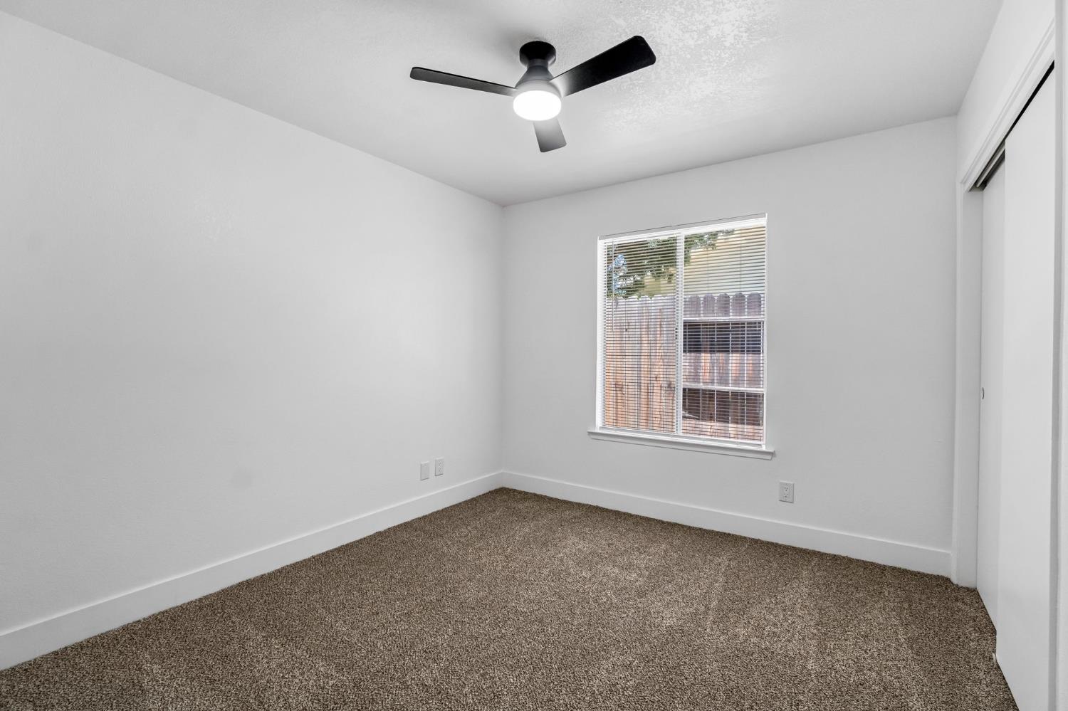 3234 Palo Alto Ave, Fresno, CA 93710