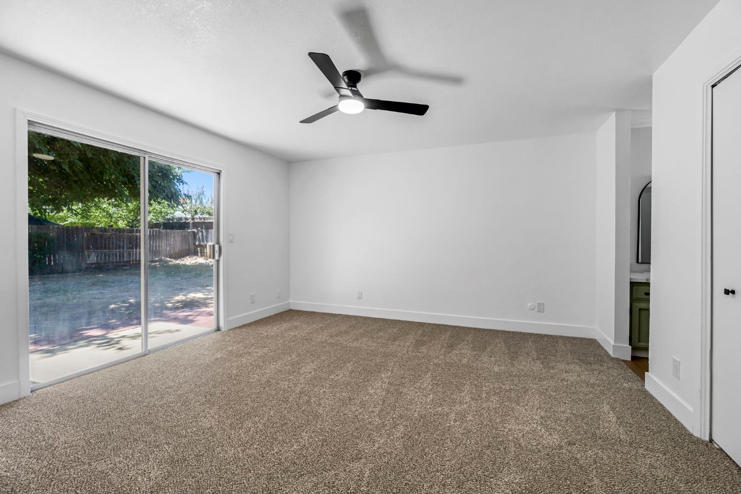 3234 Palo Alto Ave, Fresno, CA 93710
