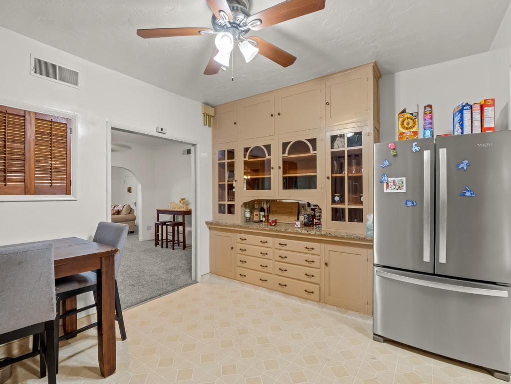 16150 E Mckinley Ave, Sanger, CA 93657