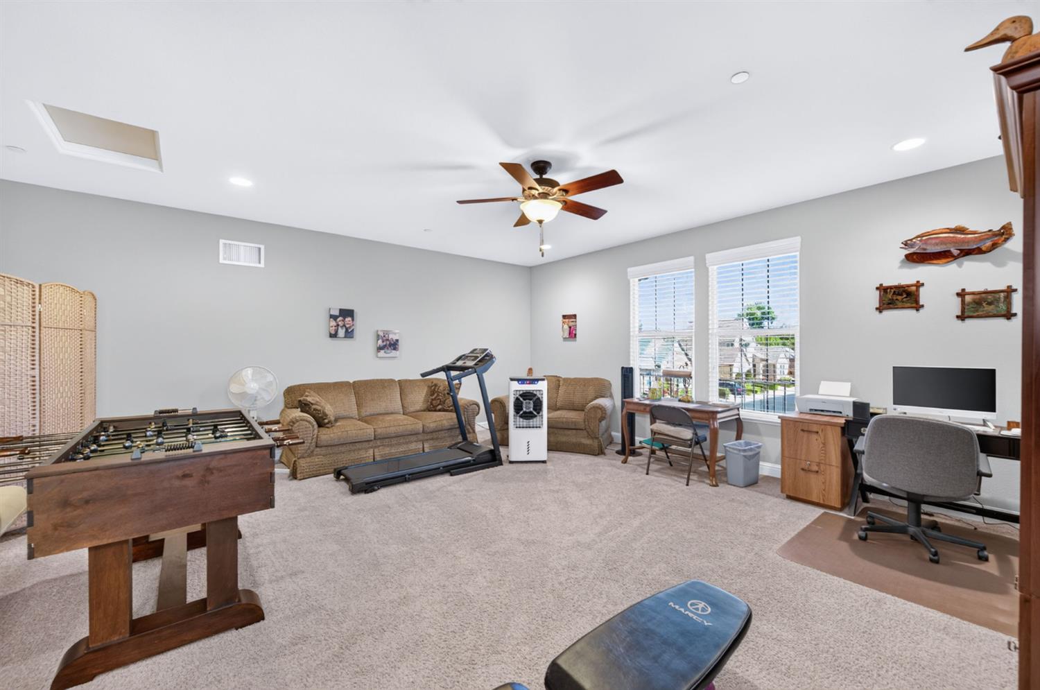 2120 W Juliet Way, Fresno, CA 93711