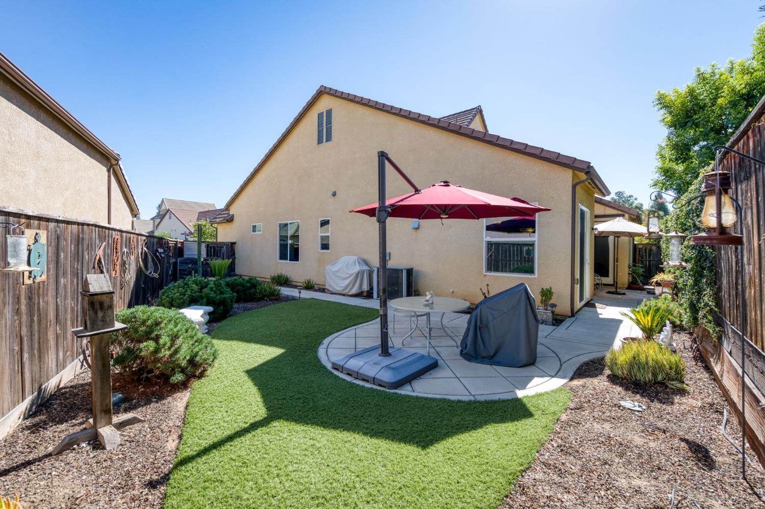 2120 W Juliet Way, Fresno, CA 93711