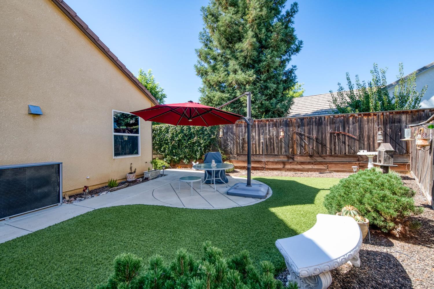 2120 W Juliet Way, Fresno, CA 93711