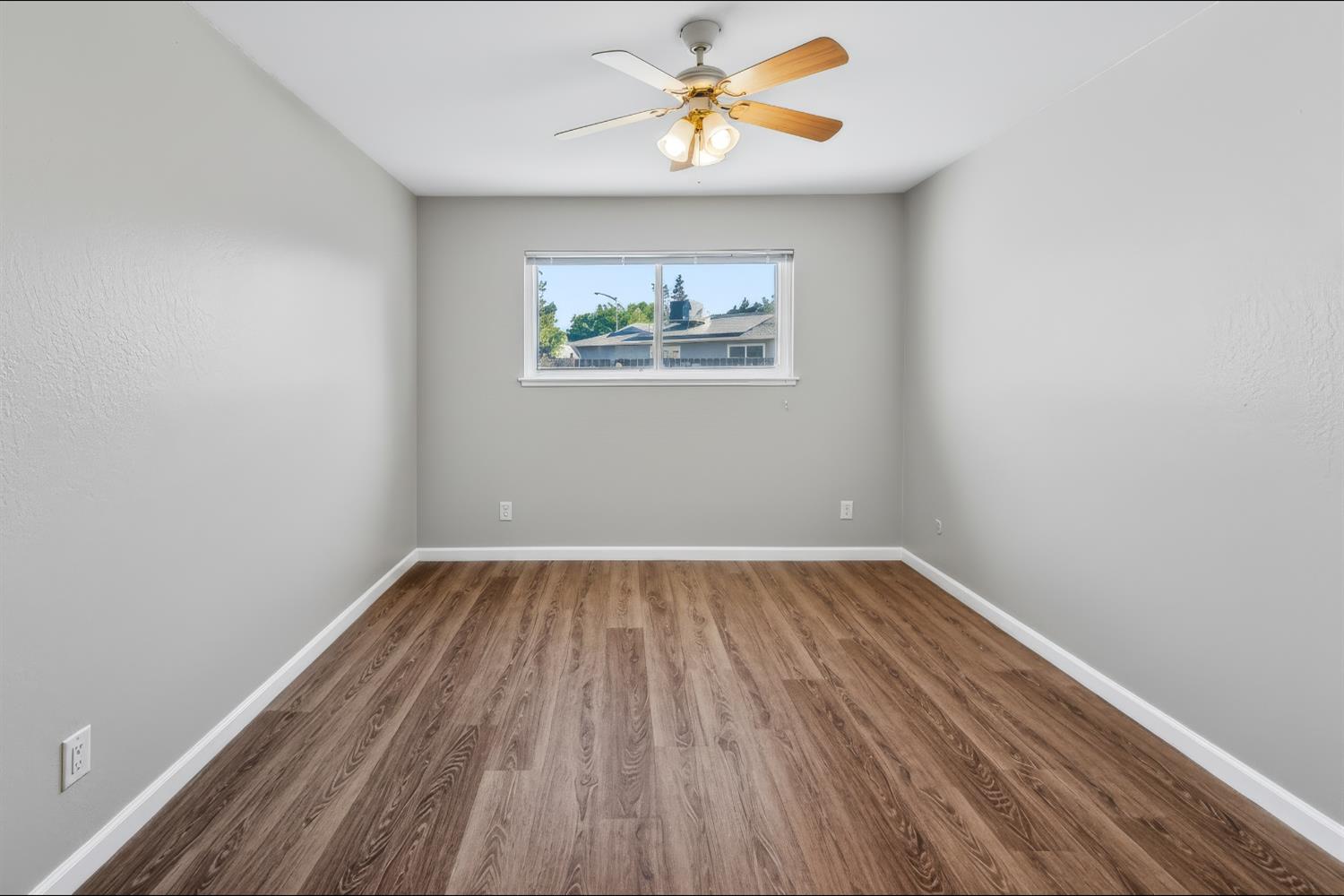 1767 Gettysburg Ave, Clovis, CA 93611