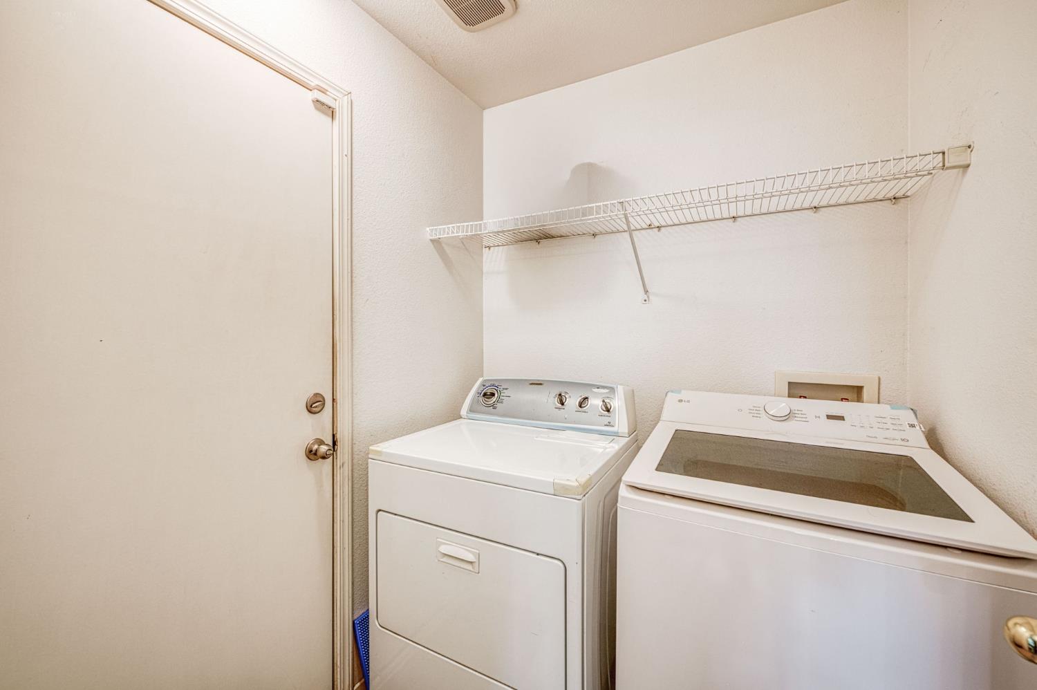 3718 Clay Ct, Selma, CA 93662