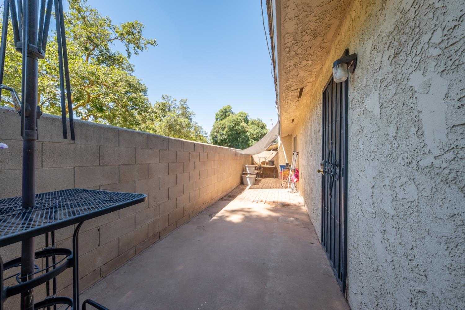 2430 Howard Rd #35, Madera, CA 93637