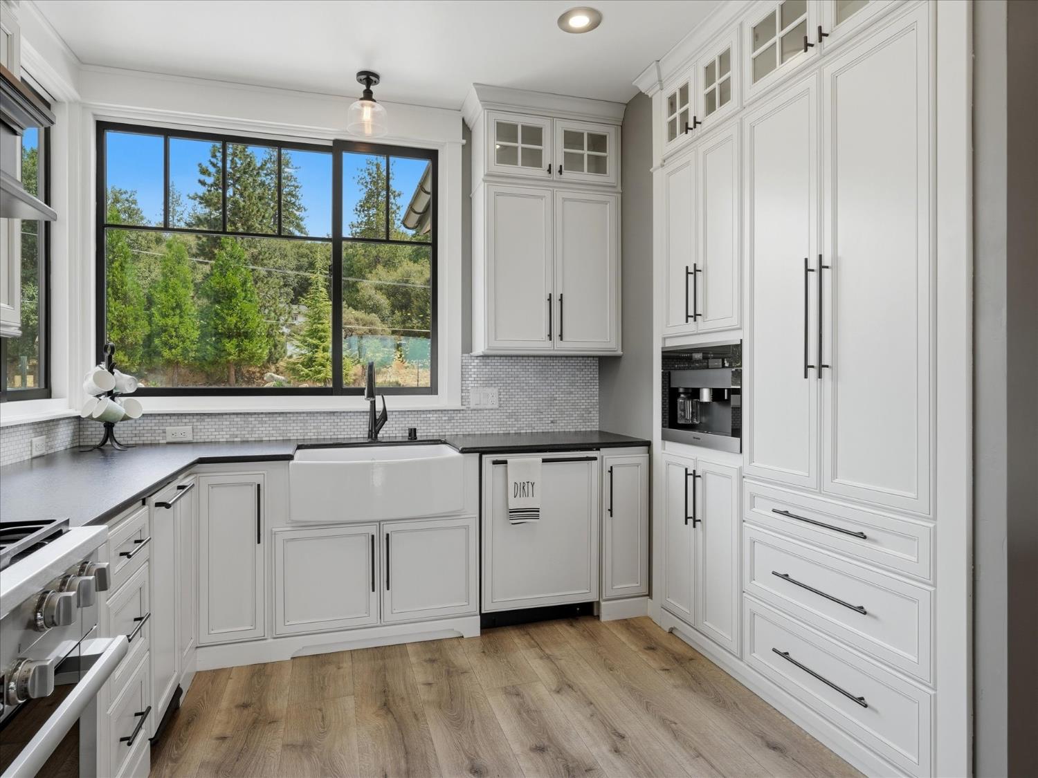 51291 Buckskin Ln, Oakhurst, CA 93644