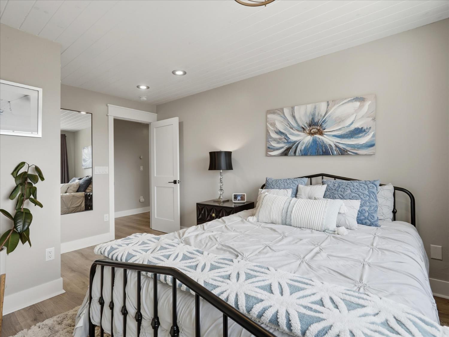 51291 Buckskin Ln, Oakhurst, CA 93644
