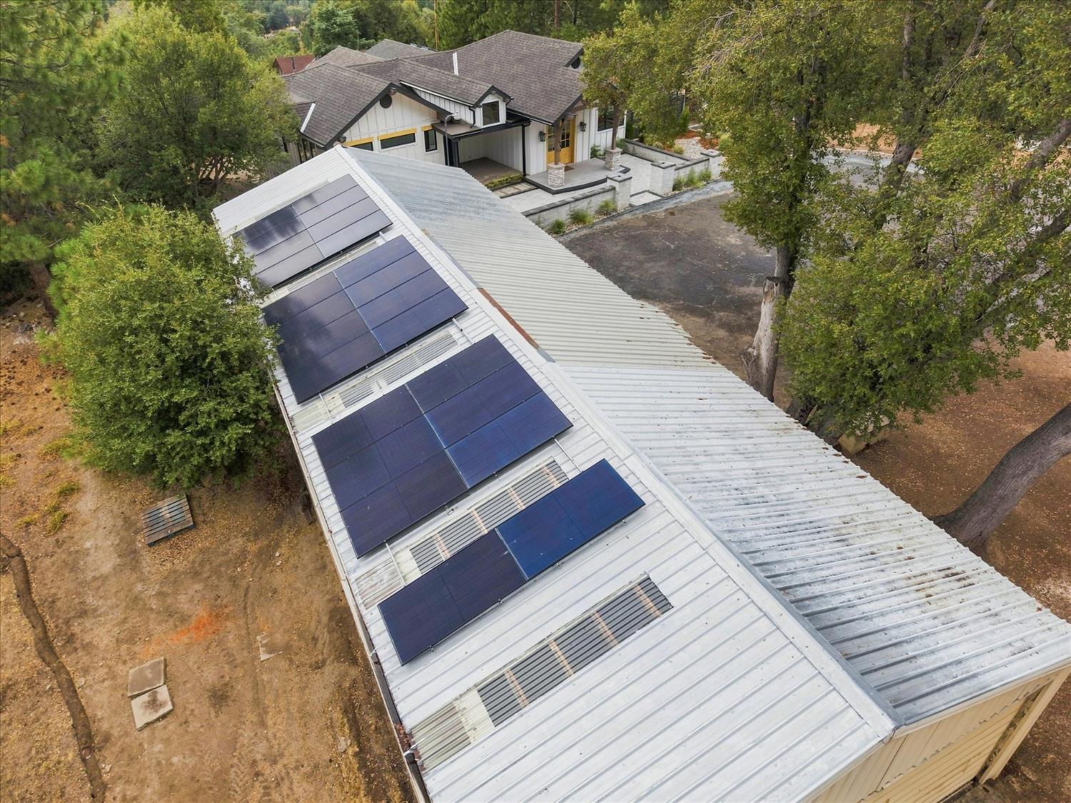 51291 Buckskin Ln, Oakhurst, CA 93644