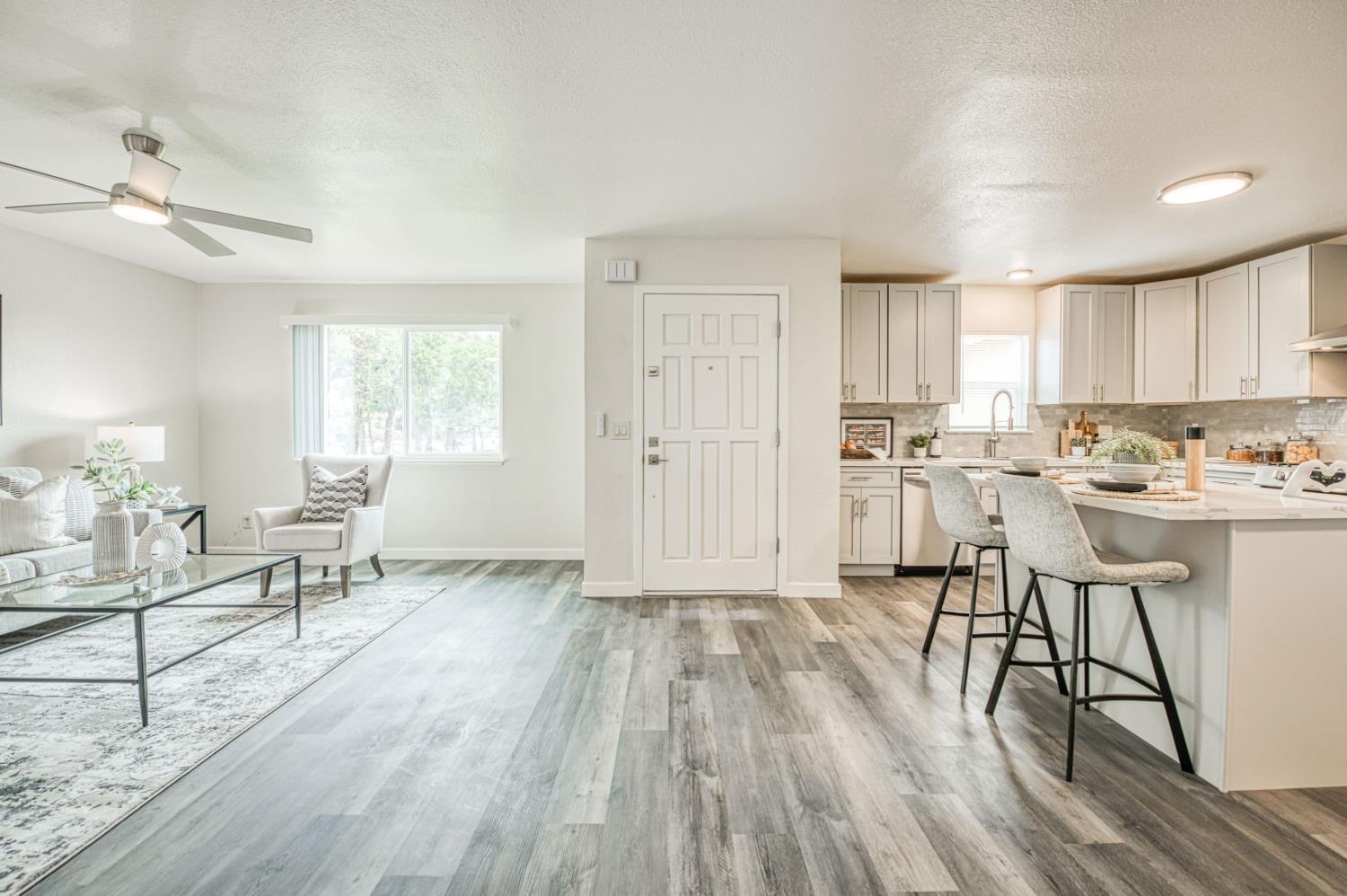 2612 Purdue Ave, Clovis, CA 93611